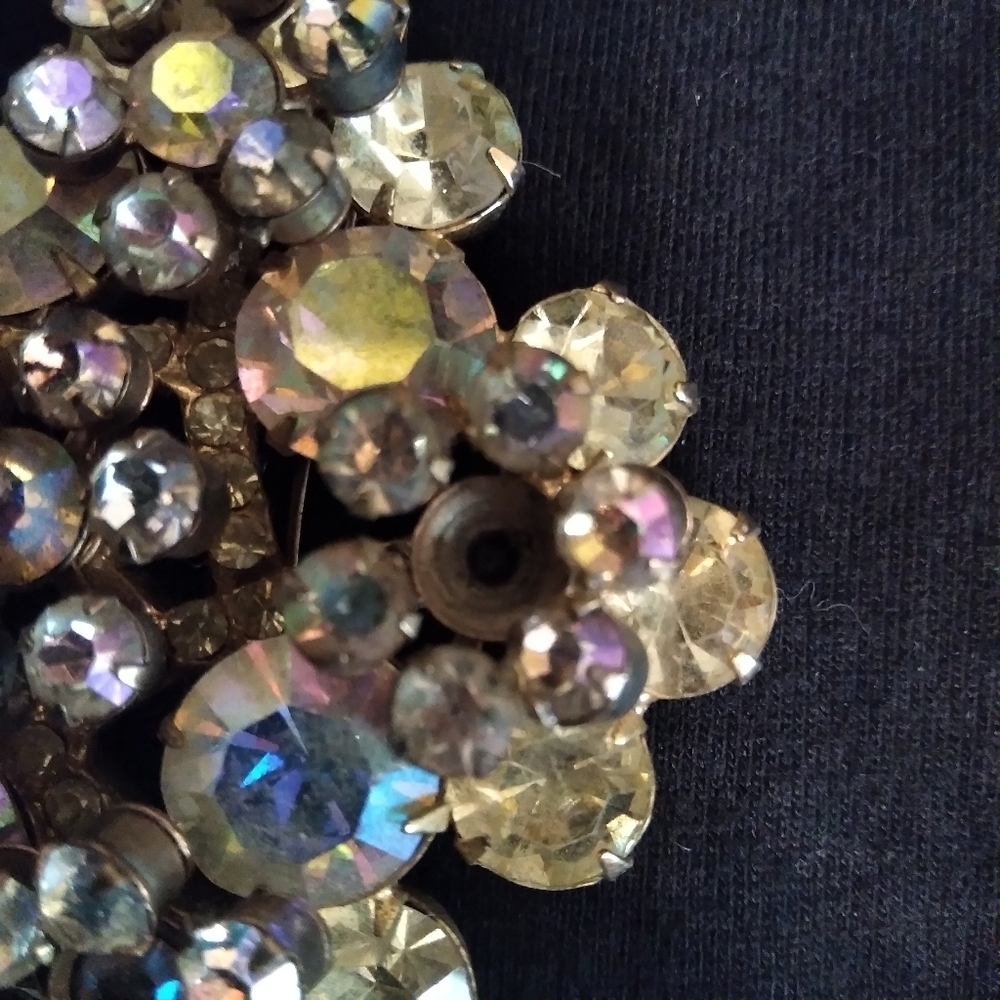 Vintage Juliana snowflake pin - Picture 5 of 5